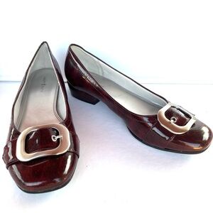 Kelly & Katie Burgundy Flats with Buckle size 10
